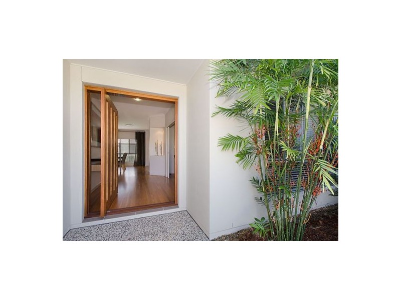 5 Aland Place, Palmwoods QLD 4555