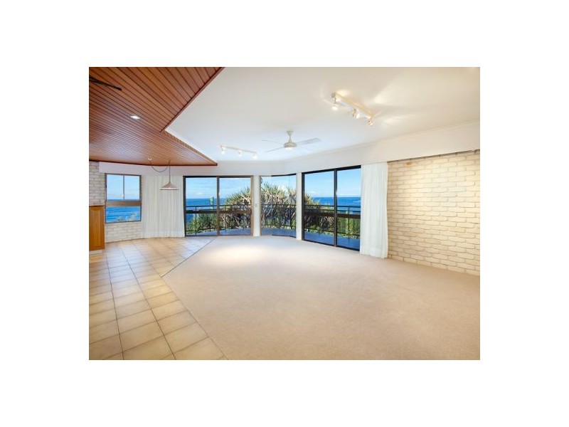 2/2a Mcilwraith Street, Moffat Beach QLD 4551