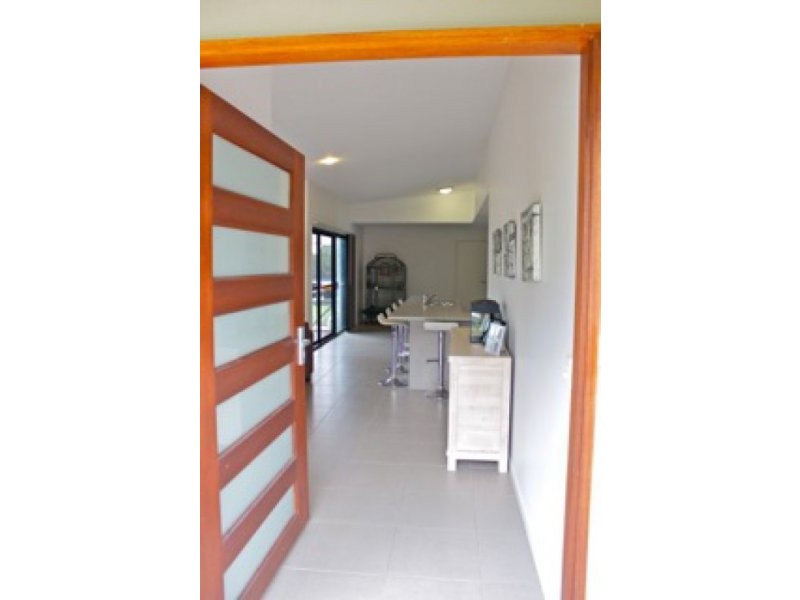 15 Forest Grove Crescent, Sippy Downs QLD 4556