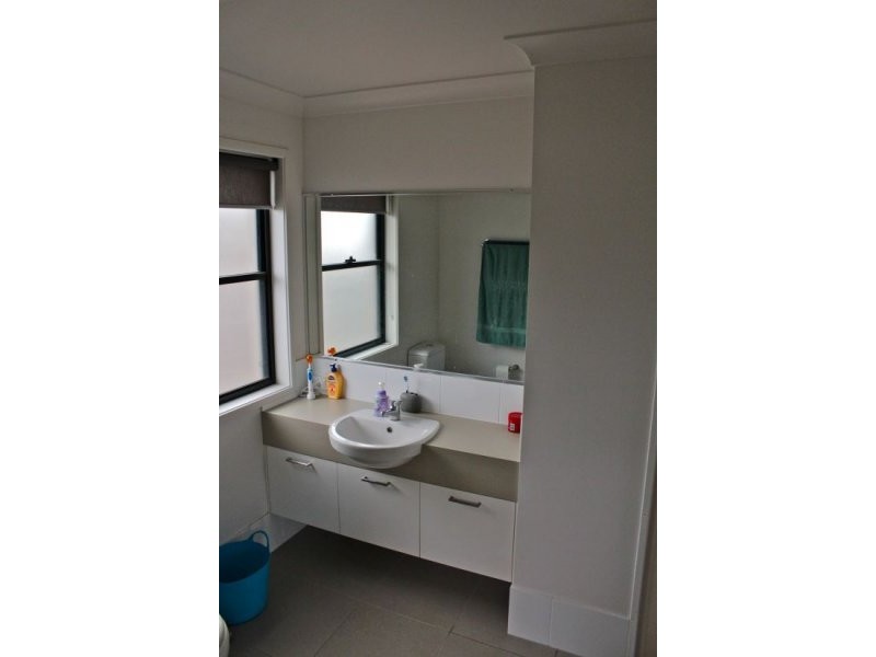 15 Forest Grove Crescent, Sippy Downs QLD 4556