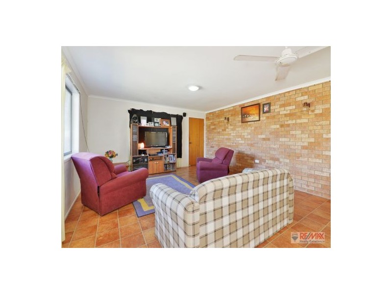 2/26 Maryann St, Golden Beach QLD 4551