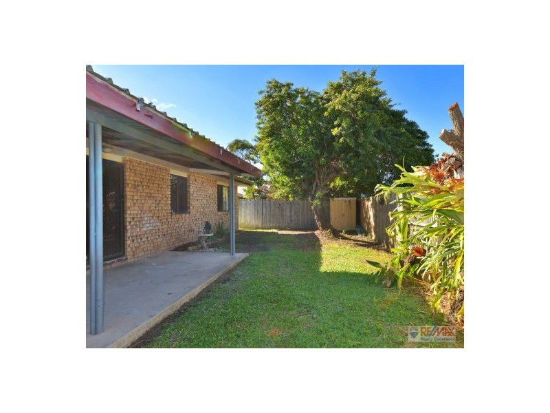 2/26 Maryann St, Golden Beach QLD 4551