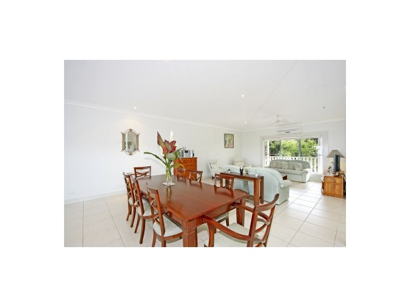 813 Hunchy Road, Hunchy QLD 4555