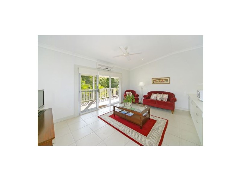 813 Hunchy Road, Hunchy QLD 4555