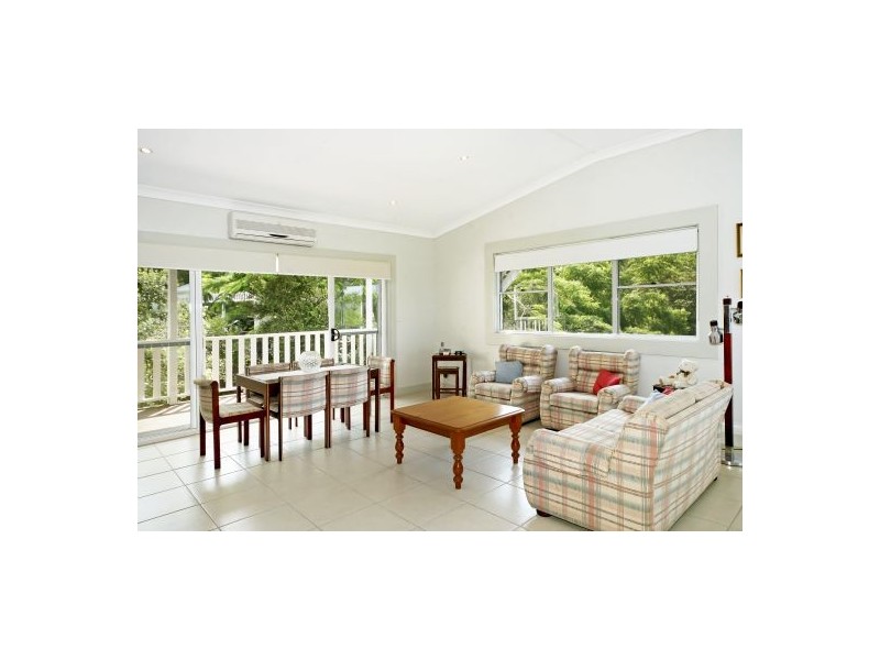 813 Hunchy Road, Hunchy QLD 4555