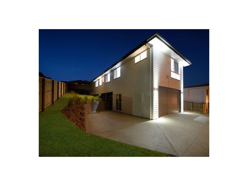 66 Robertson Drive, Burnside QLD 4560