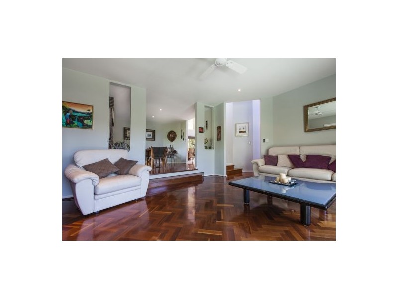 18 Whitehaven Drive, Buderim QLD 4556