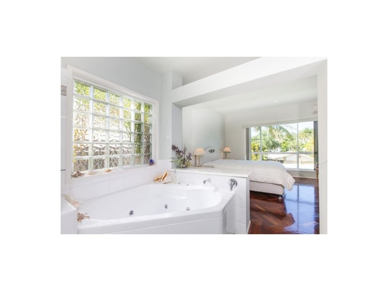 18 Whitehaven Drive, Buderim QLD 4556