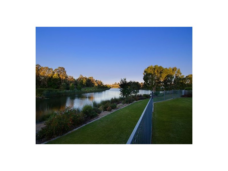 26 Northlake Crescent, Sippy Downs QLD 4556