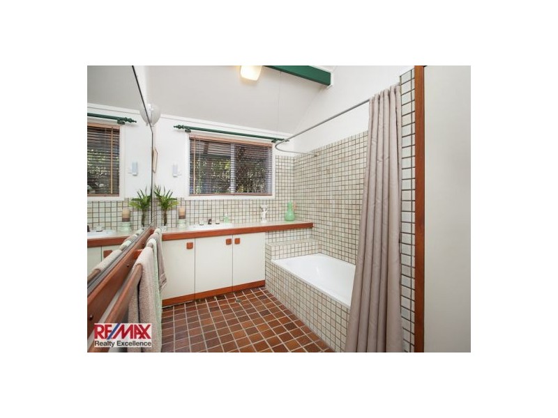 8 Marisa Court, Moffat Beach QLD 4551