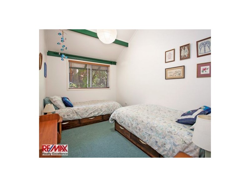 8 Marisa Court, Moffat Beach QLD 4551