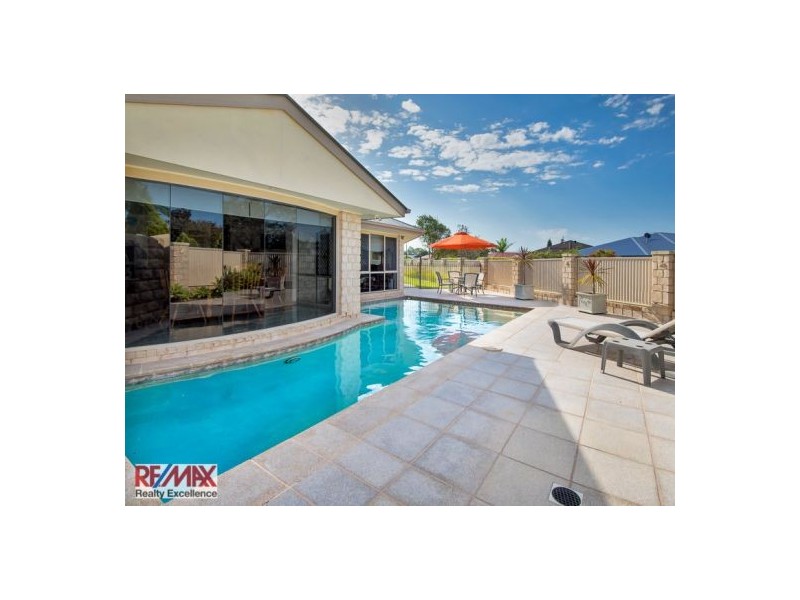 1 Botany Drive, Pelican Waters QLD 4551