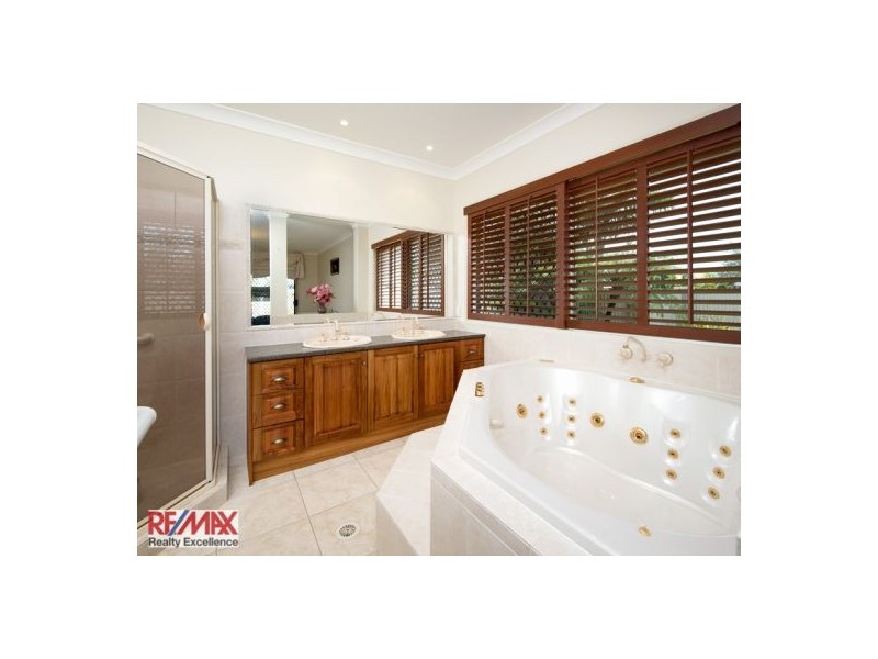 1 Botany Drive, Pelican Waters QLD 4551