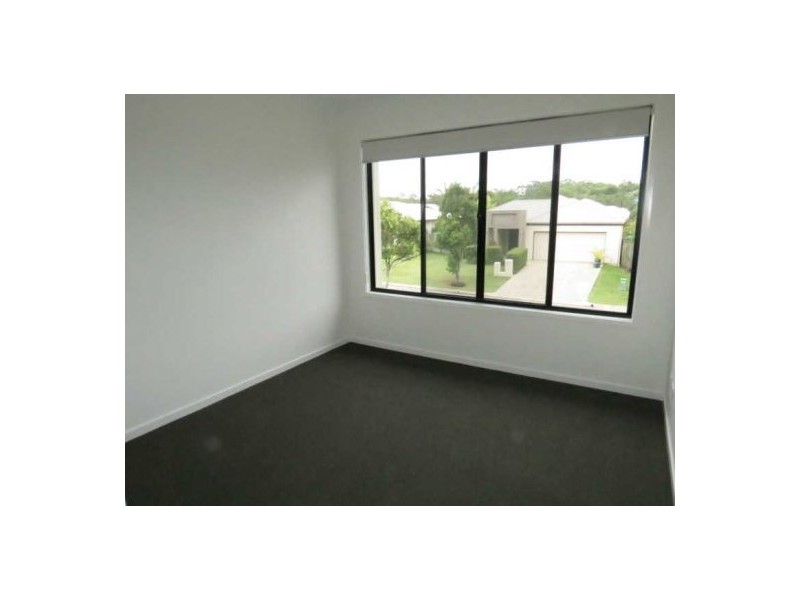 5/5 Sea Vista Boulevarde, Meridan Plains QLD 4551