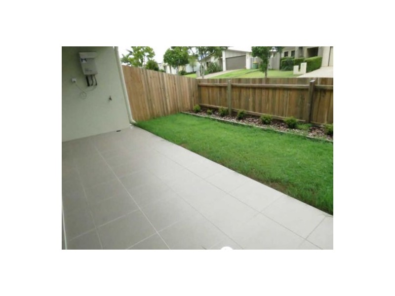 5/5 Sea Vista Boulevarde, Meridan Plains QLD 4551