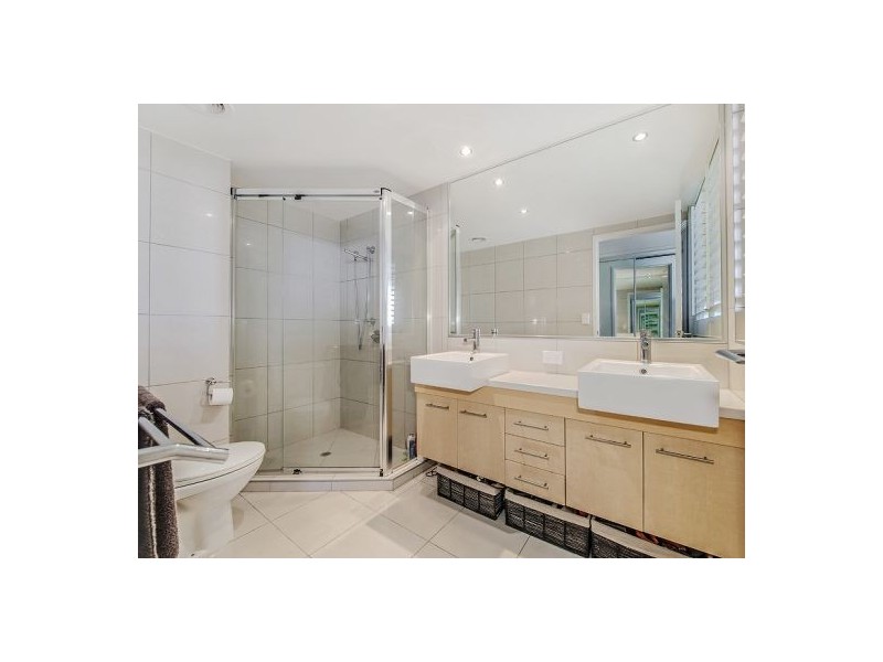 U17 / 51 Grand Parade, Kawana Island QLD 4575