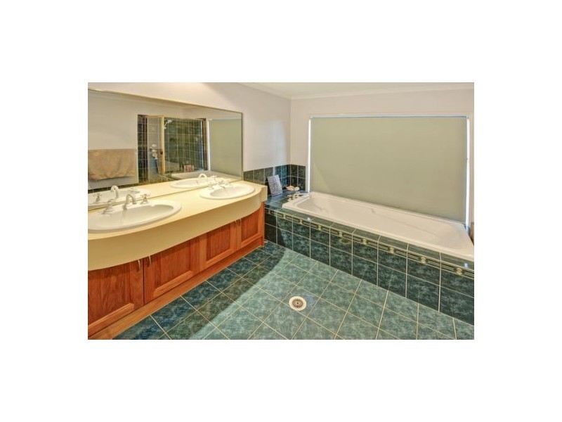 28 Swallow Street, Wurtulla QLD 4575