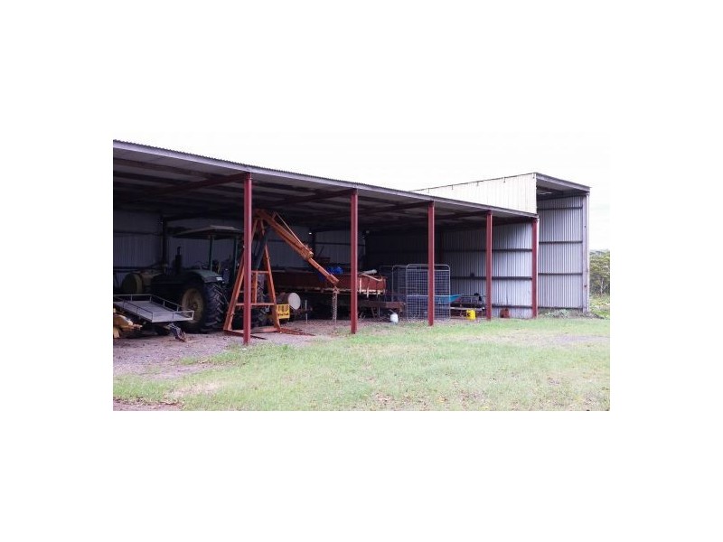 199 Yandina Bli Bli Rd, Maroochy River QLD 4561