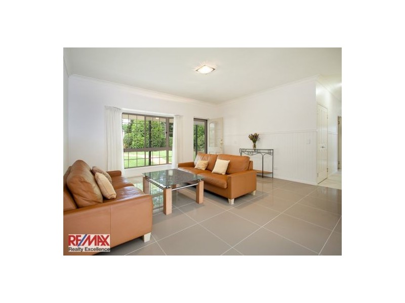 385 Western Avenue, Montville QLD 4560