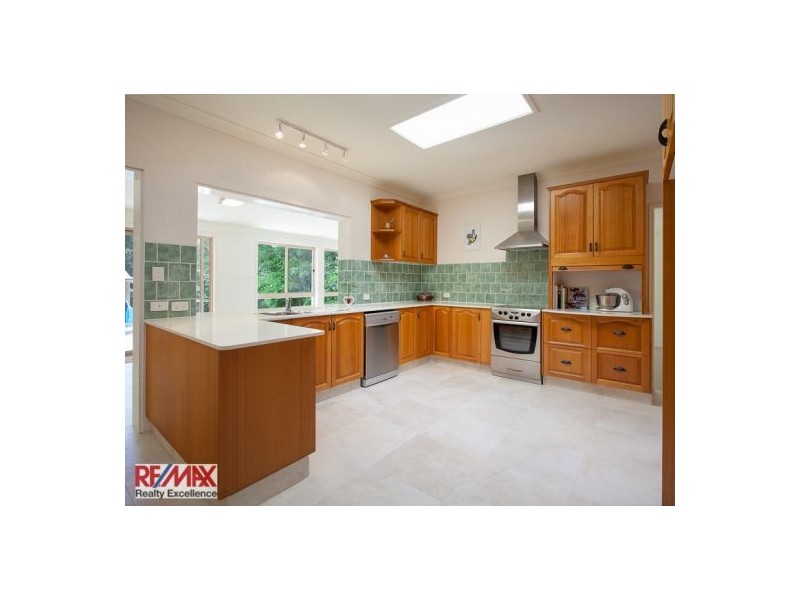 385 Western Avenue, Montville QLD 4560