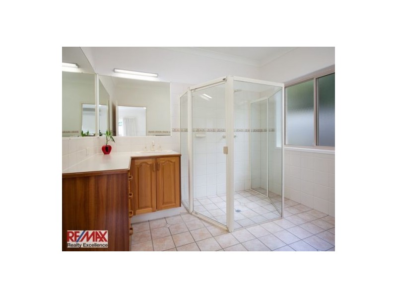 385 Western Avenue, Montville QLD 4560