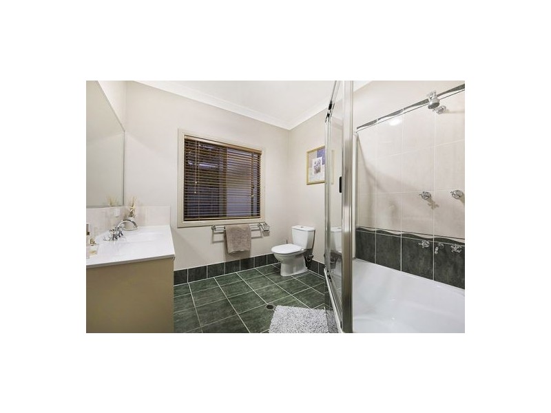 11 Crows Ash Court, Palmwoods QLD 4555