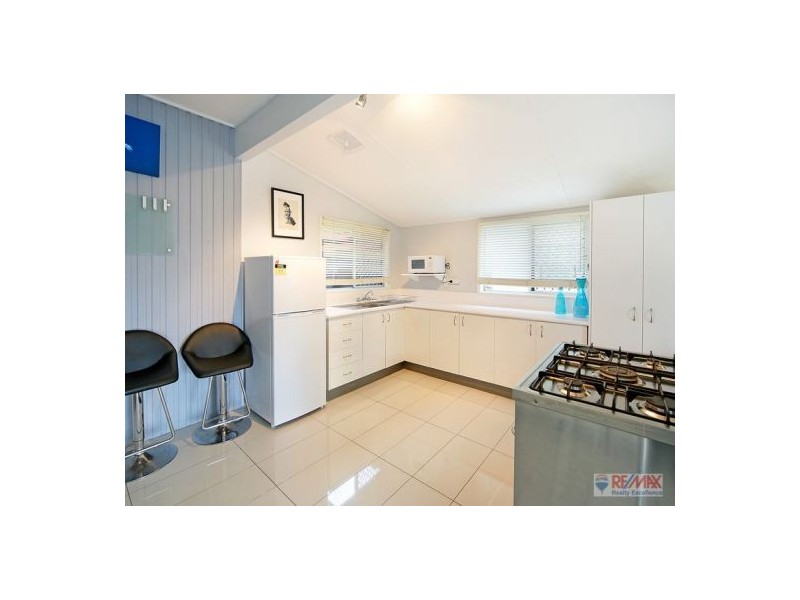 127 Landsborough Parade, Golden Beach QLD 4551