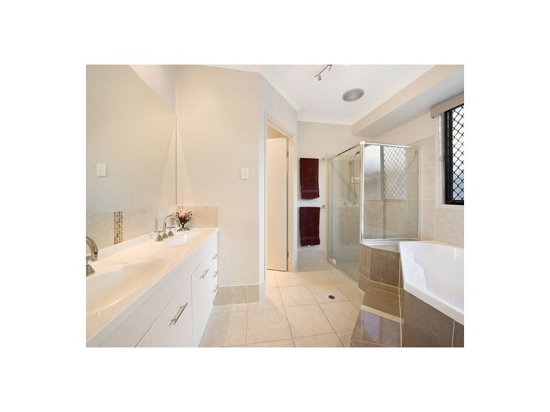 49 Old Orchard Drive, Palmwoods QLD 4555