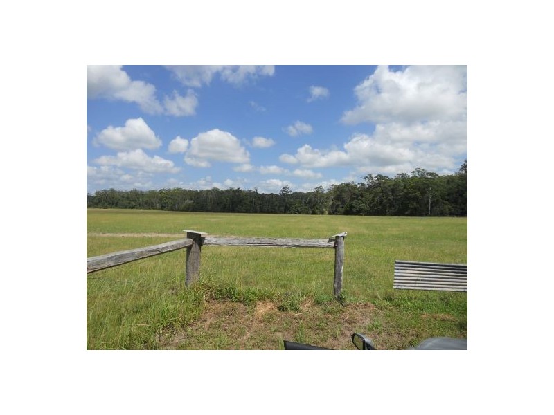 180 Bunya Road, North Arm QLD 4561