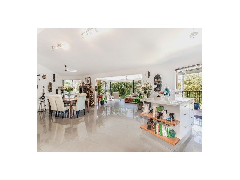 14 Chants Road, Valdora QLD 4561