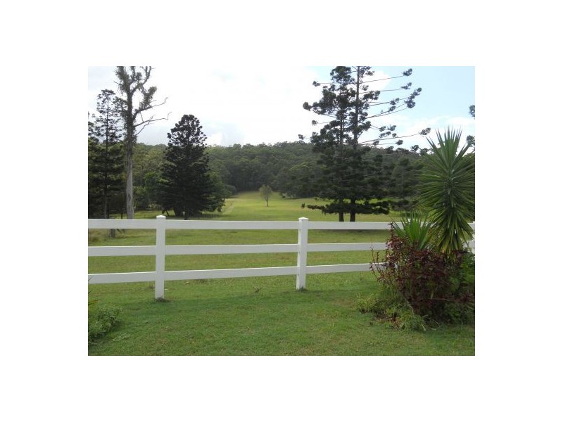 413 Seib Road, North Arm QLD 4561