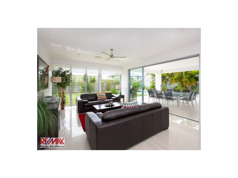 13 Westholme Circuit, Pelican Waters QLD 4551