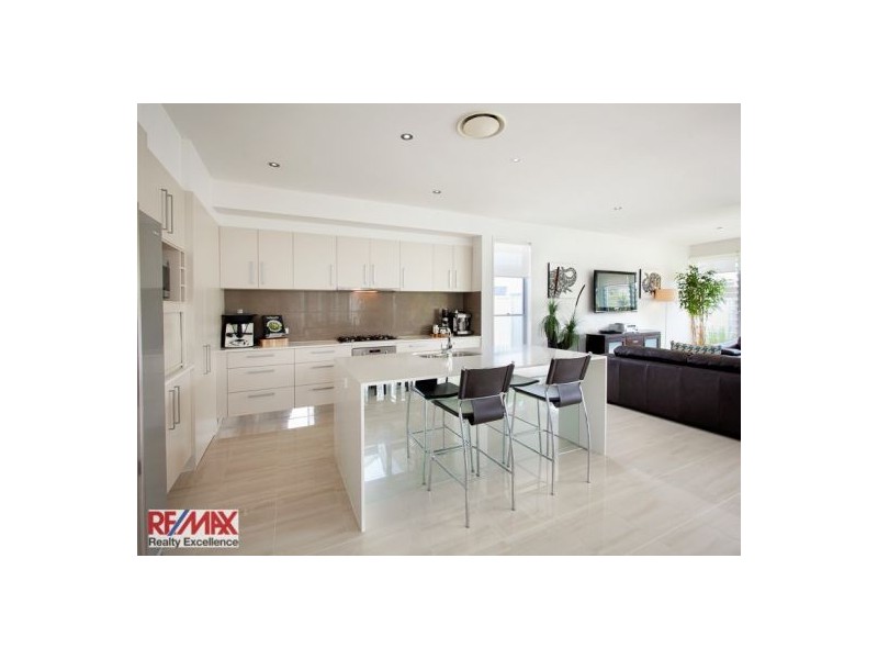 13 Westholme Circuit, Pelican Waters QLD 4551