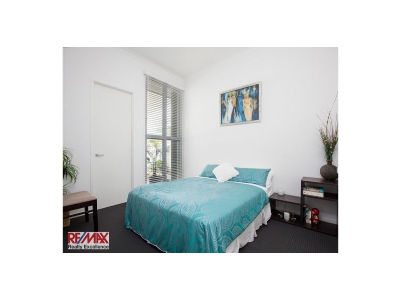 13 Westholme Circuit, Pelican Waters QLD 4551