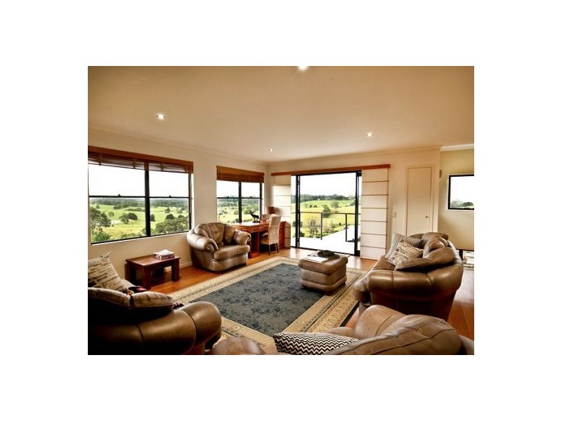 32 Brolga Lane, Dulong QLD 4560