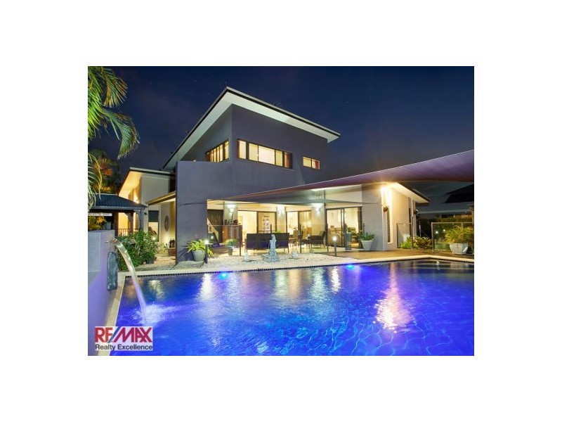8 Campbellville Circuit, Pelican Waters QLD 4551