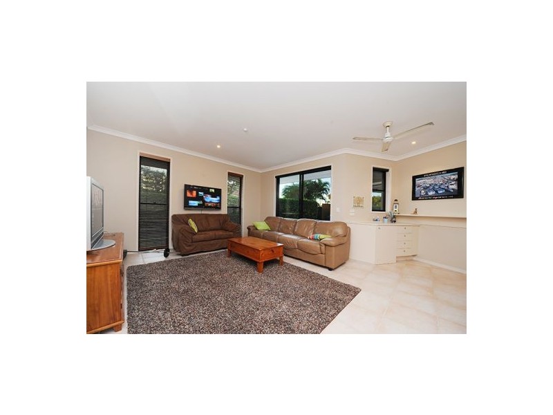 24 Swallow Street, Wurtulla QLD 4575