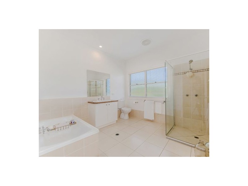 11 Kanga Court, Ninderry QLD 4561