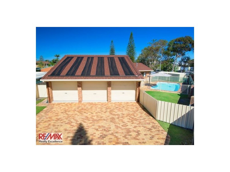 22 Bermagui Crescent, Buddina QLD 4575