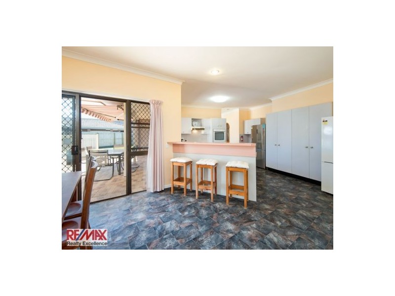 22 Bermagui Crescent, Buddina QLD 4575
