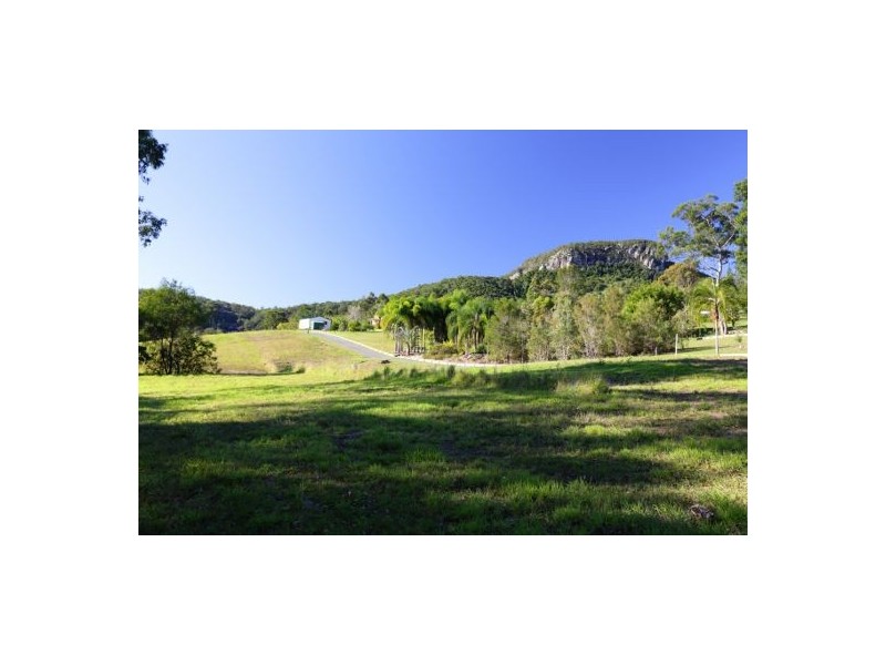 40 MOUNTAIN VIEW COURT, Yandina QLD 4561