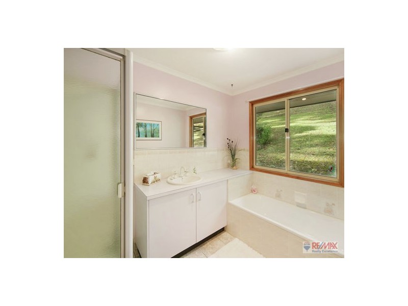 13 Eucalyptus Crescent, Ninderry QLD 4561