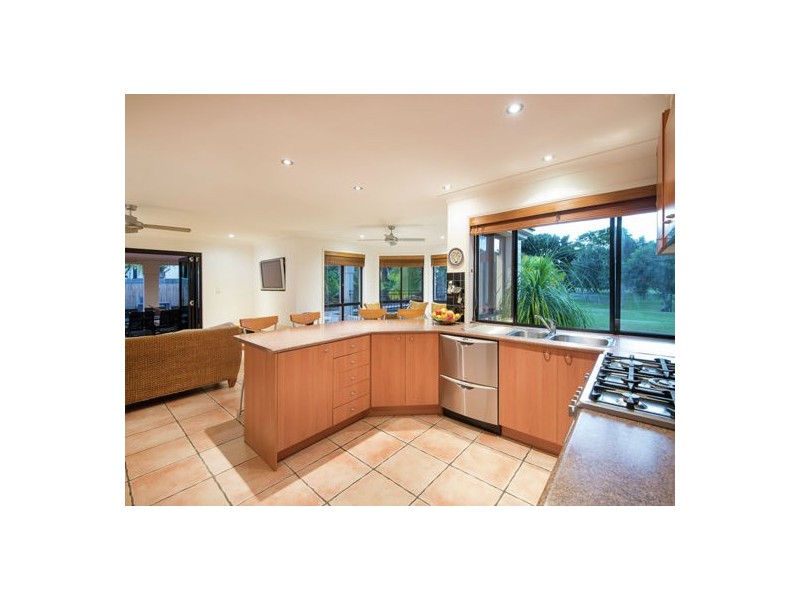 3 Midden Place, Pelican Waters QLD 4551