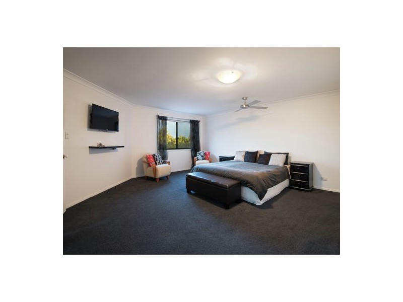 3 Midden Place, Pelican Waters QLD 4551