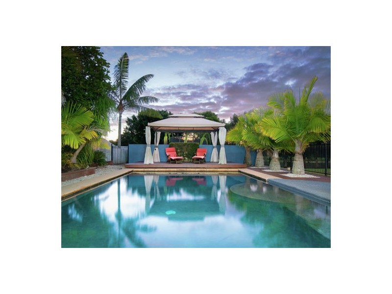 3 Midden Place, Pelican Waters QLD 4551