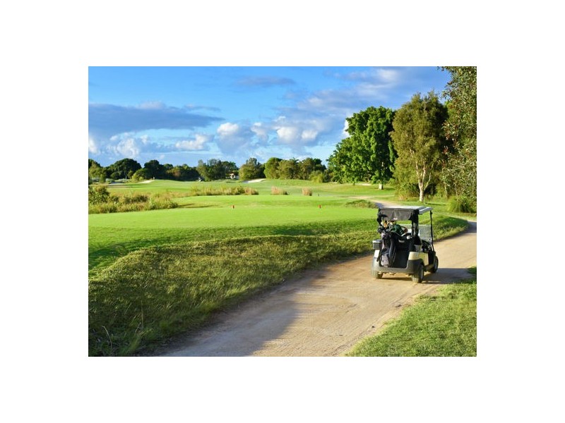 3 Midden Place, Pelican Waters QLD 4551