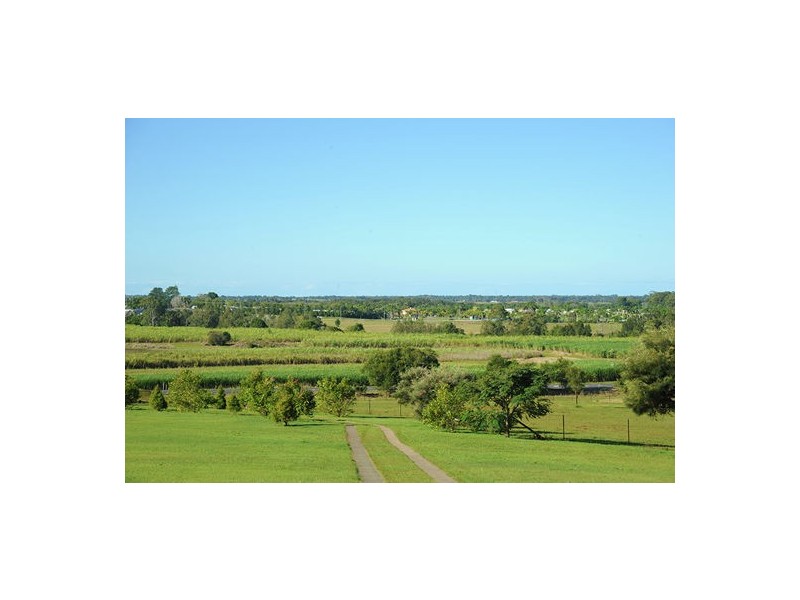 636 paynters creek road, Rosemount QLD 4560