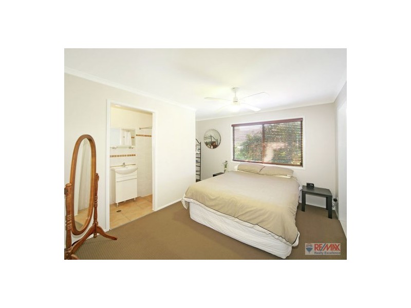 4 Hagen Place, Bli Bli QLD 4560