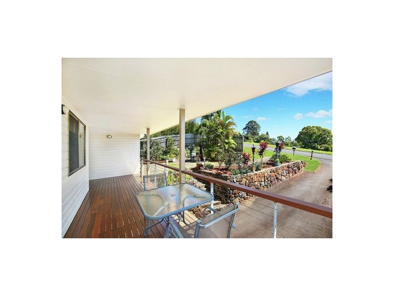 84 Mons School Rd, Mons QLD 4556