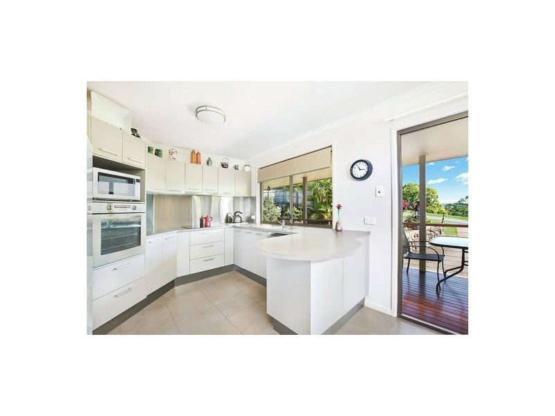 84 Mons School Rd, Mons QLD 4556